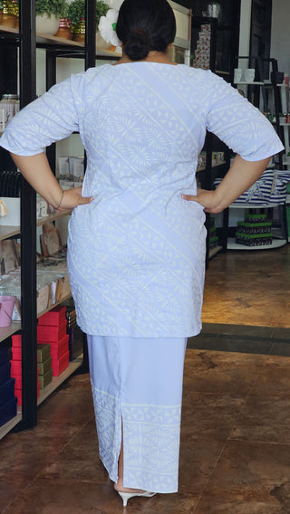 Teine Tonga Puletasi